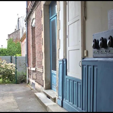 Апартаменты Intime - Sauna Infrarouge - Hmm Oh Oui Сен-Кантен