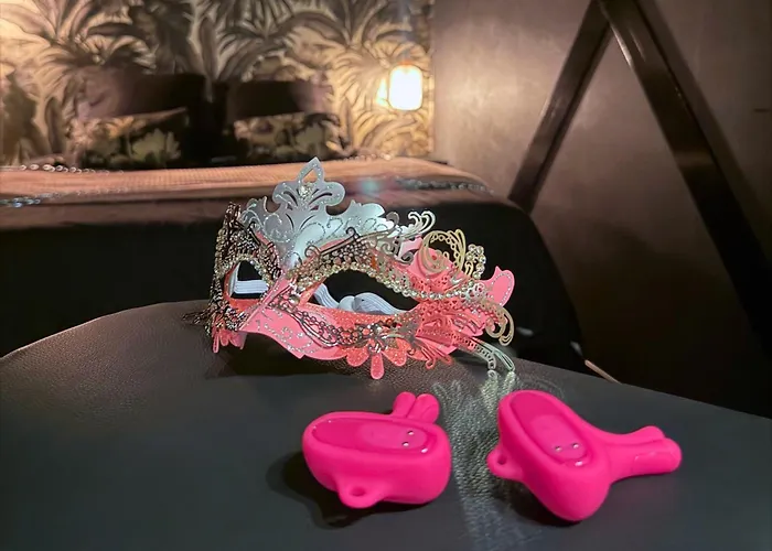 Apartament Intime - Sauna Infrarouge - Hmm Oh Oui