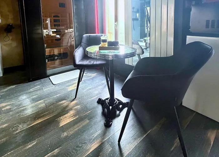 Apartament Intime - Sauna Infrarouge - Hmm Oh Oui *